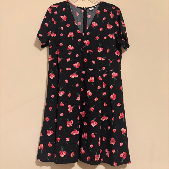 Gap + Short Sleeve Black/Pink Floral Print Fit and Flare Dress 16 - Picture 10 of 15